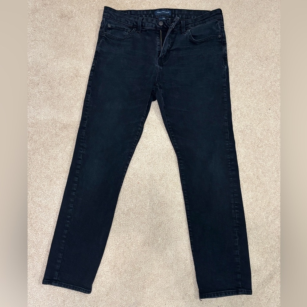 Aeropostale Men's Dark Wash slim Jeans